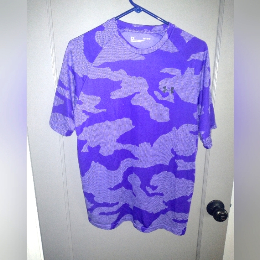 Under Armour Men's Velocity Camo T-Shirt Medium